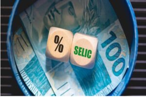A expectativa é que a Selic atinja 14,75%. O Inter projeta um aumento de 0,50 ponto percentual na taxa de juros, embora acredite que essa elevação não seja necessária no momento